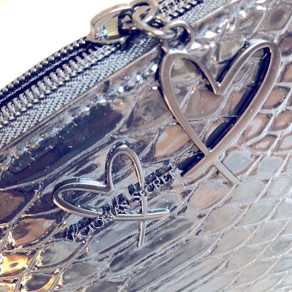 Victoria’s Secret Cosmetic Bag - Picture 3 of 6